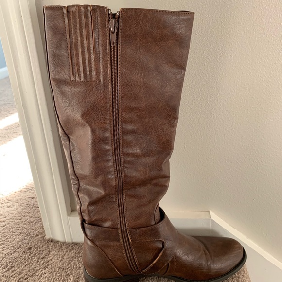 brown riding boots - Picture 4 of 4
